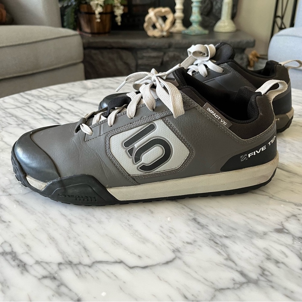 Men’s FIVE TEN IMPACT VXI Mountain Bike Shoes Size 11